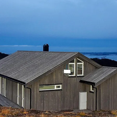 Holiday Home Lyngstad * Lyngstad